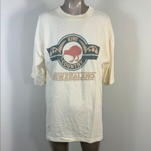 Vintage Single Stitch Kiwi New Zealand Cream Kiwi Country Graphic T-Shirt